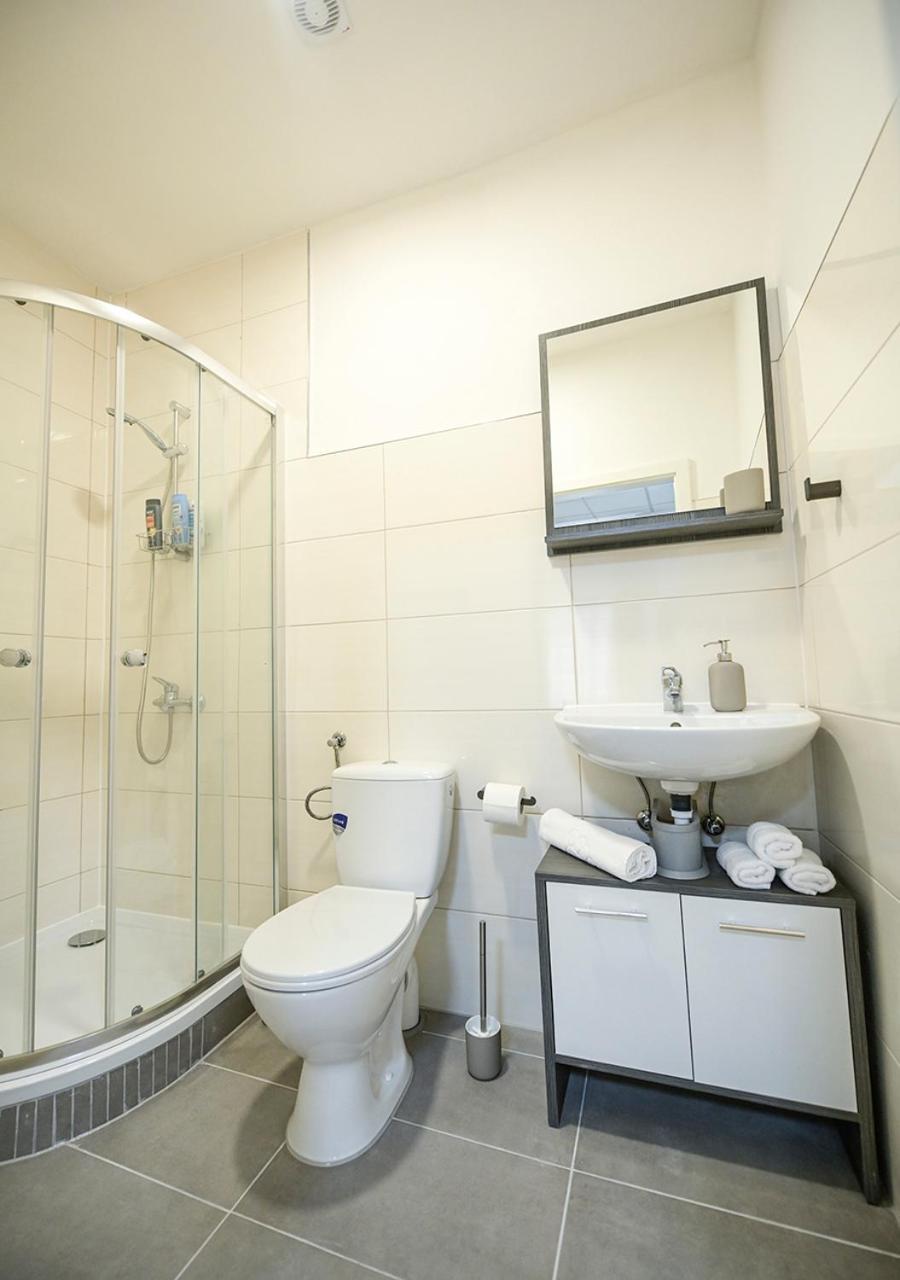 Glow Apartment มัคเดอบวร์ก ภายนอก รูปภาพ